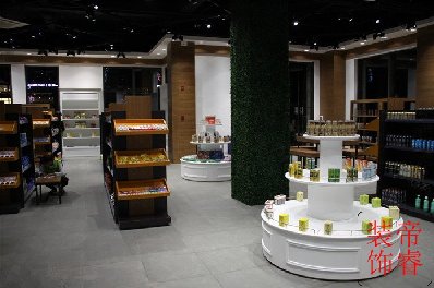 <b>进行商铺装修,怎样选择好的成都工装公司</b>