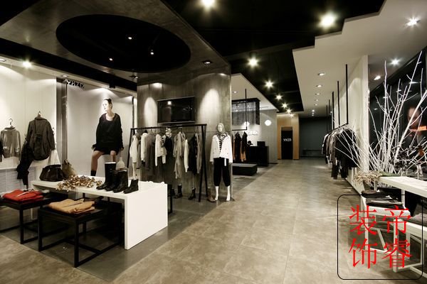 男士休闲服装店装修效果图 男士休闲服装店装修效果图