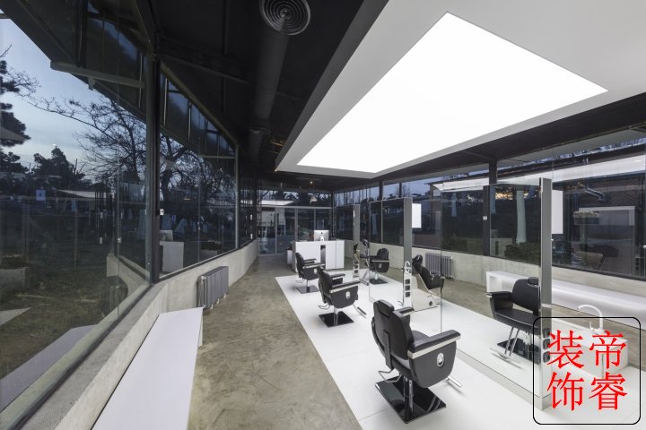 让理发店生意好的方法之理发店装修设计,成都 装修工装 公司1